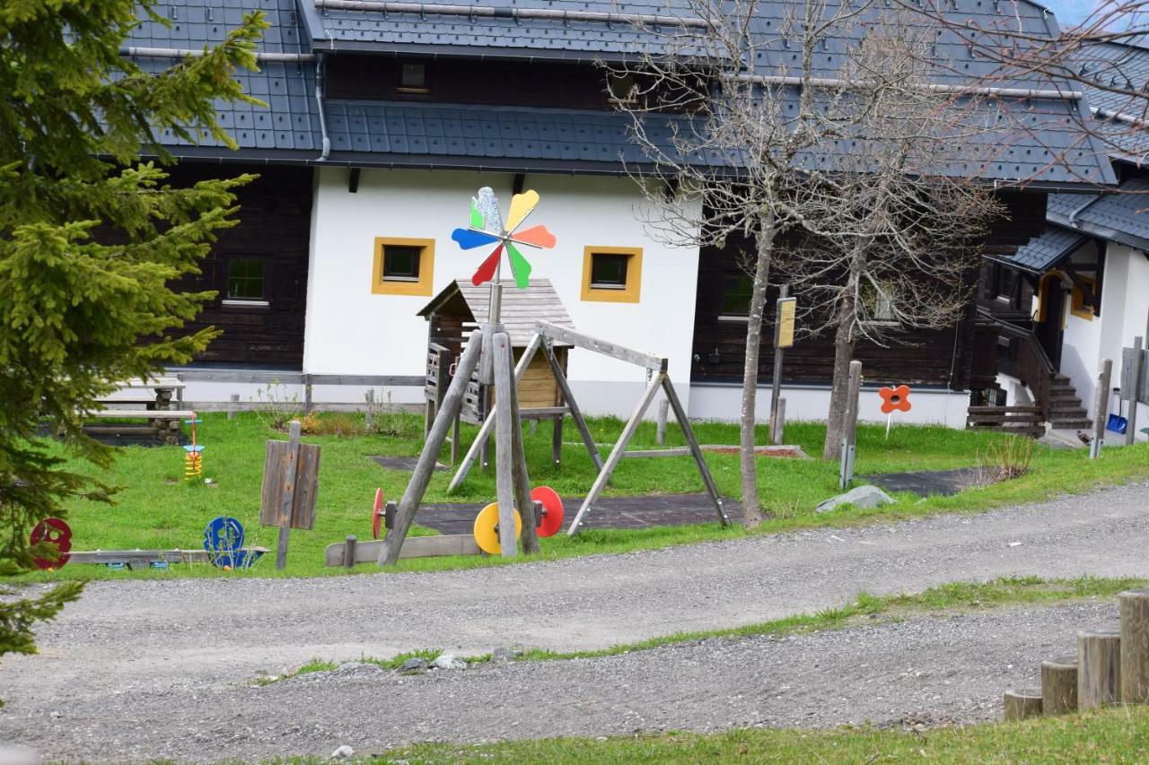 Ferienwohnung Apartman Nassfeld Tröpolach Exterior foto