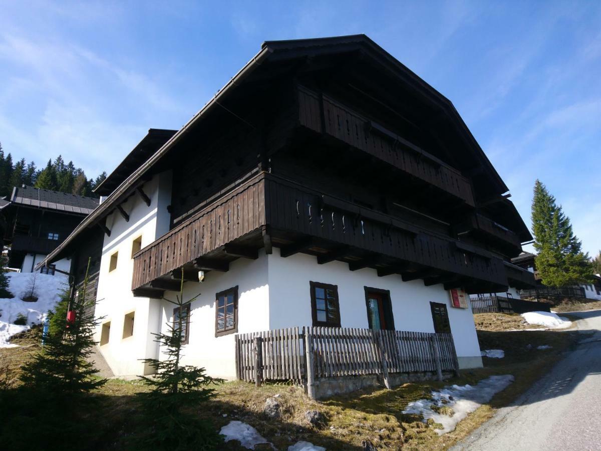 Ferienwohnung Apartman Nassfeld Tröpolach Exterior foto